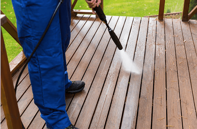 hawthorne deck cleaning