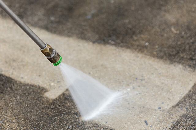 parking lot pressure washing in hawthorne